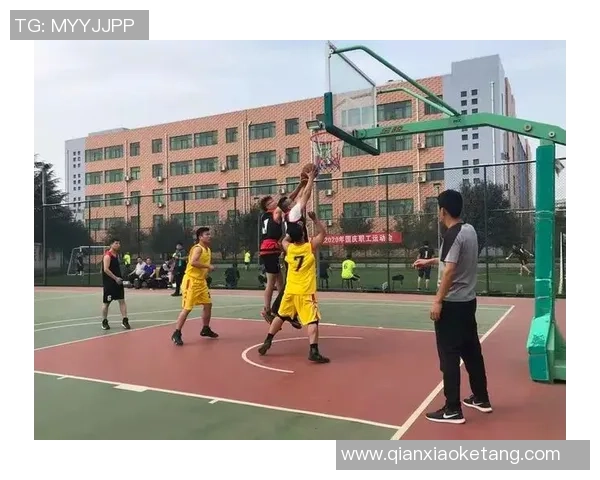 足球明星闪耀舞台展现魅力与才华的精彩演出盛典